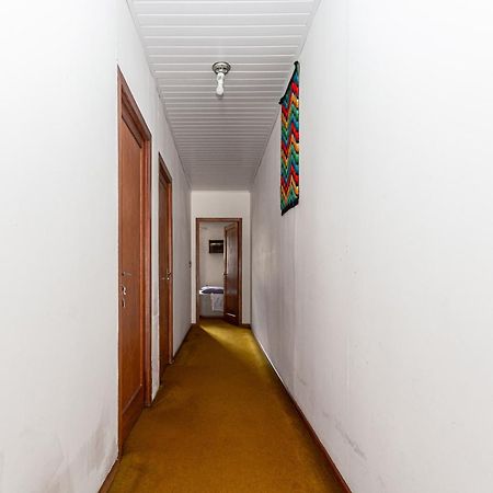 Memora Guesthouse Curitiba - Quartos Em Casa Proximo Ao Parque Bacacheri Ngoại thất bức ảnh